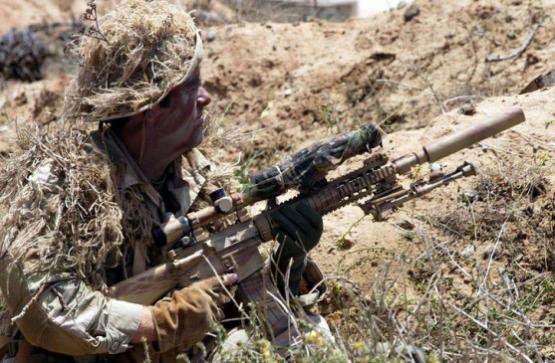 击狙枪厉害还是步枪厉害,中国顶级高精狙击枪能打多远