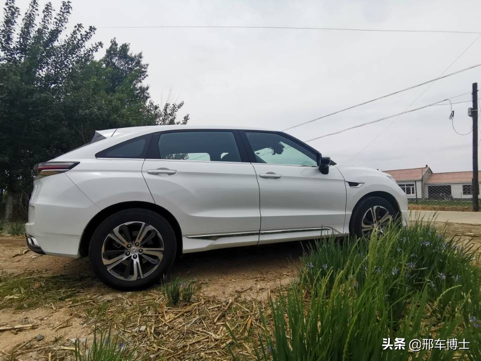 urv的1.5t致雅版上路测试,小马拉大车动力