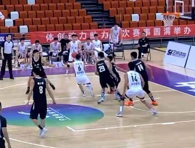 姜宇星打小前锋,姜宇星绝杀