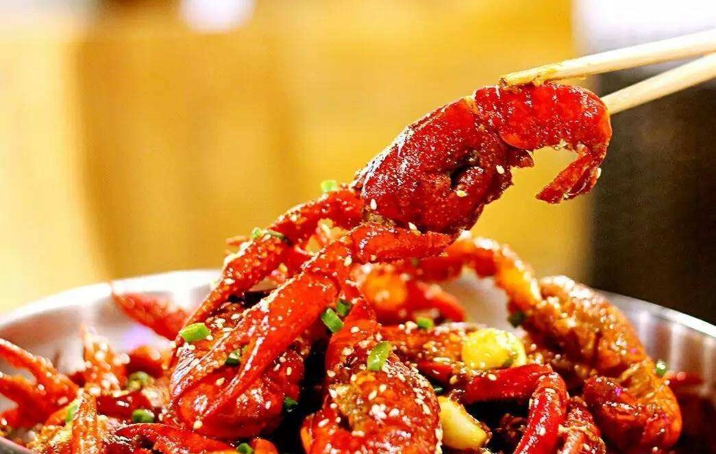 小龙虾开店失败案例,小龙虾店生意惨不惨