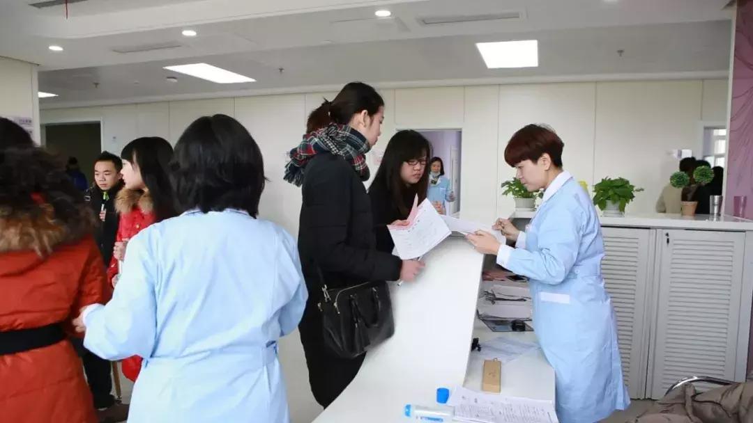 新春走基层除夕夜医院,新春走基层医院