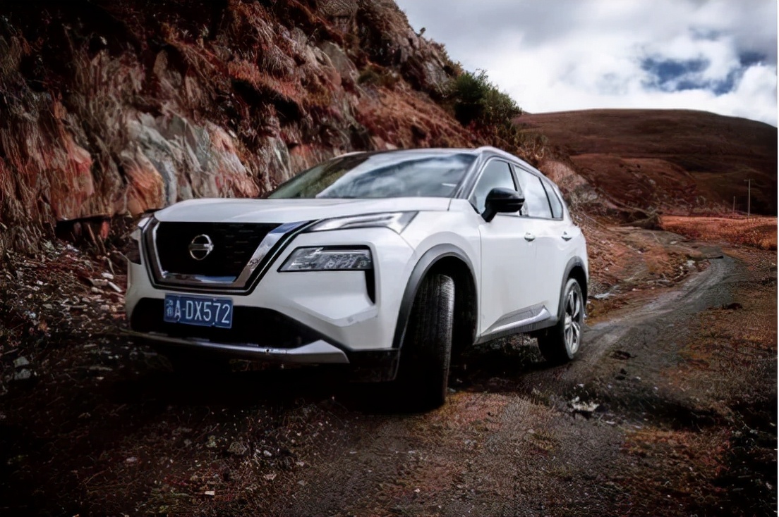 奇骏2024款对比crv,日系三剑客大pk