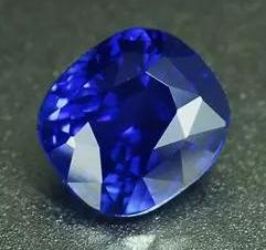 宝石是由什么做出来的,宝石的由来和发展历程