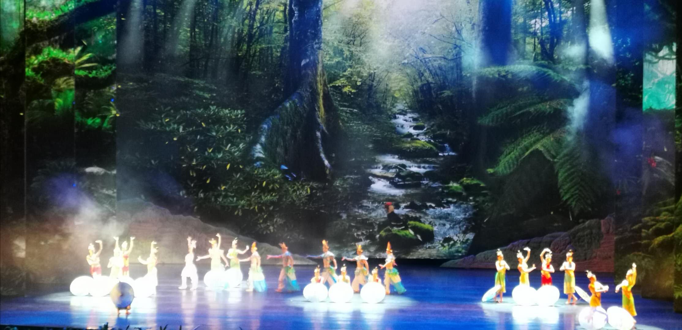 了解西双版纳的风俗和民族文化,西双版纳哈尼族特色民族文化