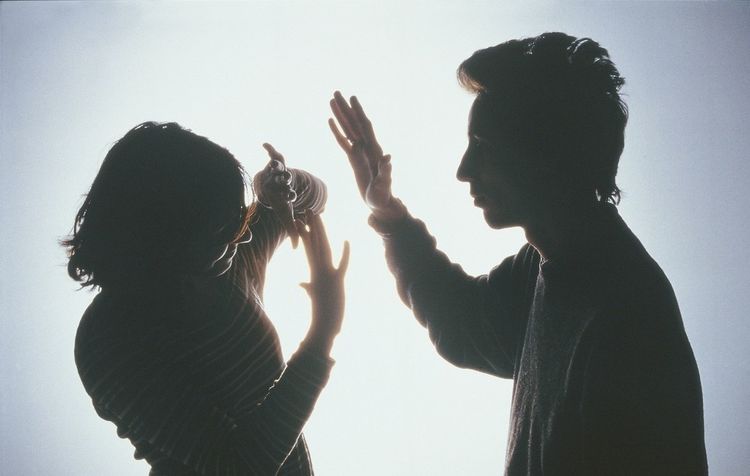 有个不会跟你吵架的老公怎么办,有个天天惹你生气的老公