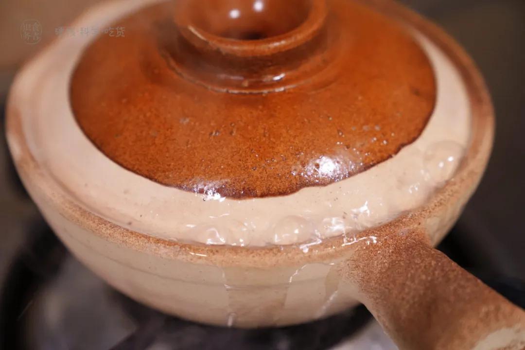 煲仔饭做的不成功是因为油不够吗,煲仔饭失败的做法