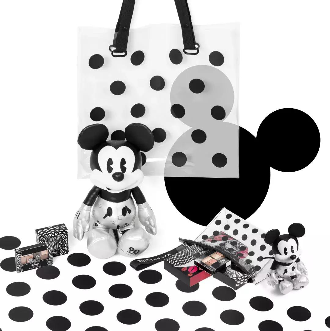 假如化妆品也有朋友圈，如何在双十一“点燃”