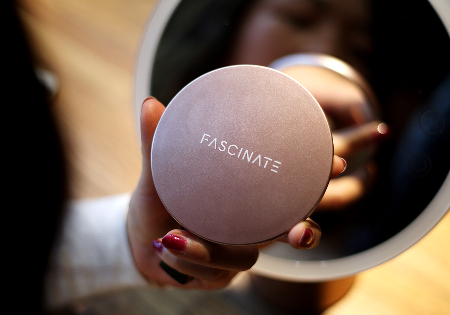 斐色耐化妆镜小蛮腰测评,化妆镜推荐斐色耐