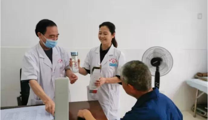 弘扬抗疫精神弘扬正能量,弘扬正能量众志成城抗疫情