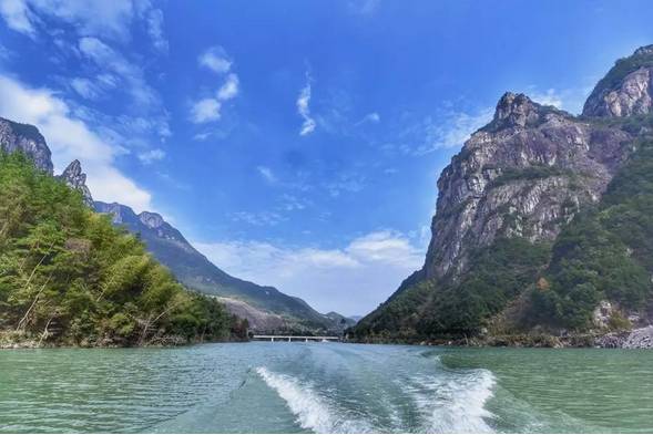 浙江有个像欧洲的地方,浙江旅游必去十大美食