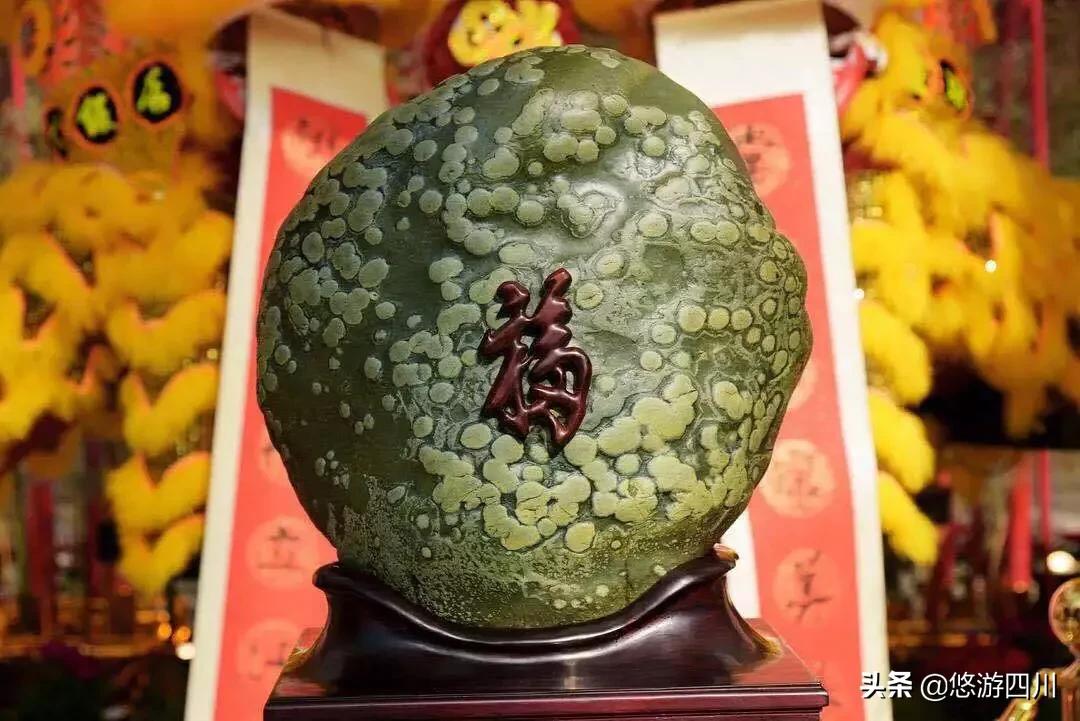 成都环球洲际酒店过年礼物,狮王新春送福来