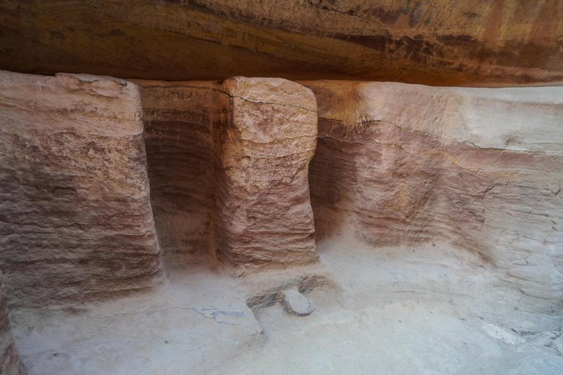 约旦到中国坐飞机需多少小时,约旦到埃及要飞几小时