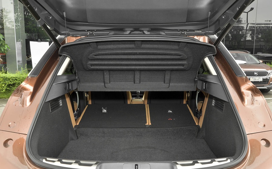 长安谛艾仕2021款全新ds6,2017款谛艾仕ds6豪华版车怎么样