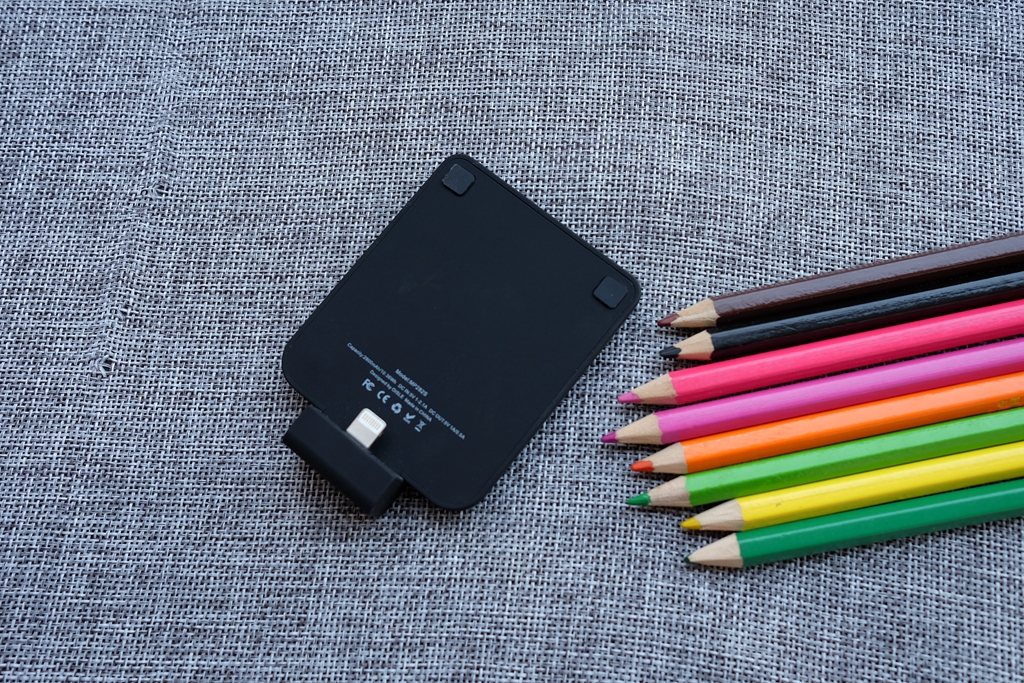 杜蕾斯超薄充电宝,一款充电宝到底有多好看