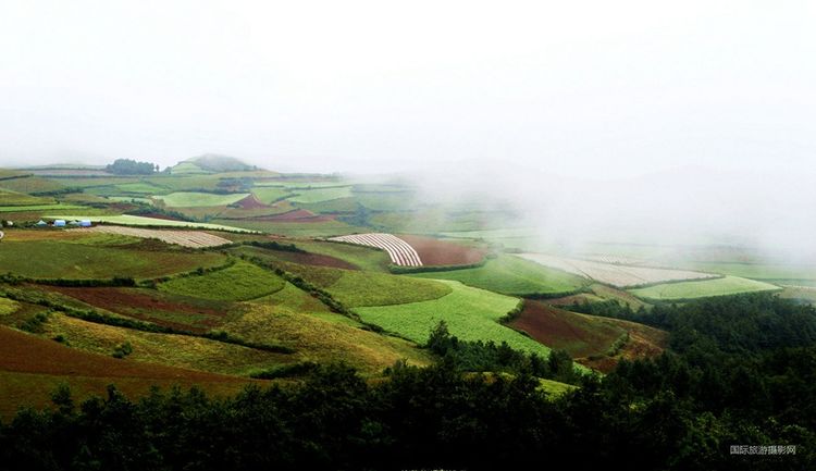 云南红土地景区秋天,这个秋天去云南玩