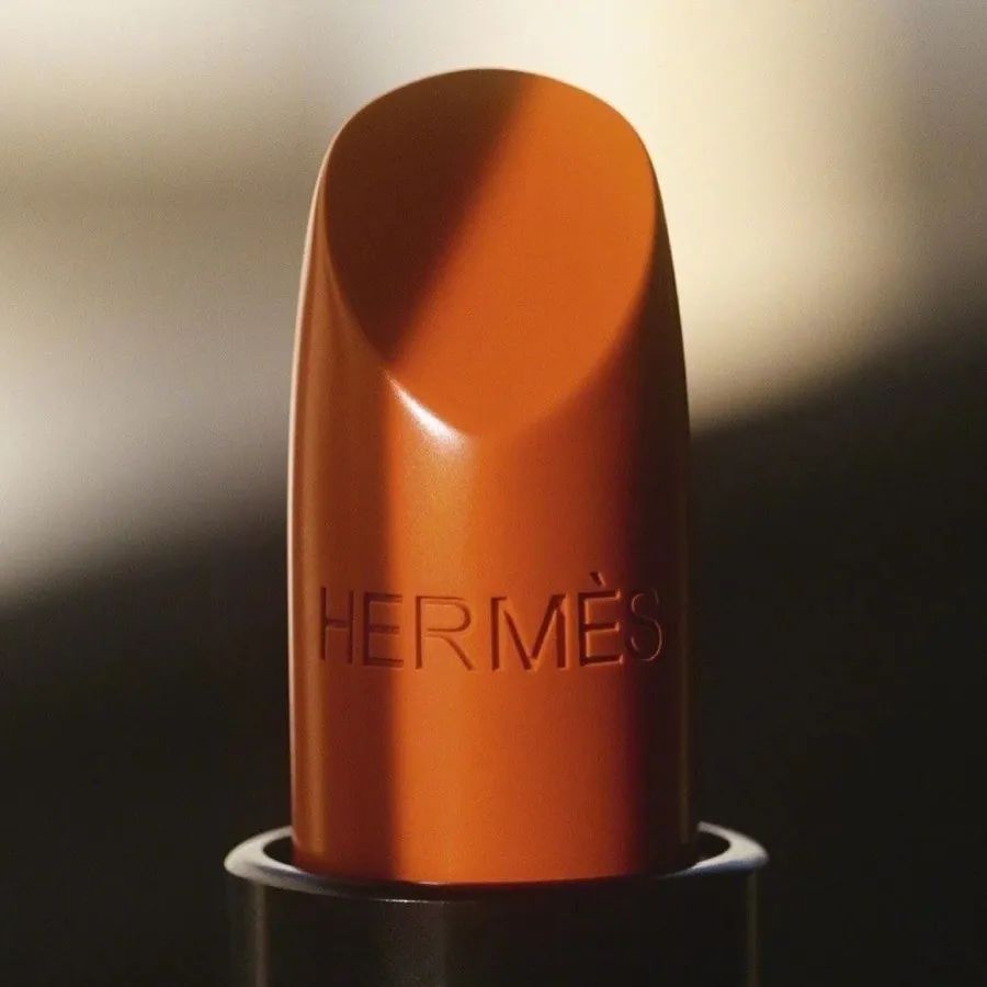 奢侈品下场battle卖口红，爱马仕、周仰杰，该买哪一支？