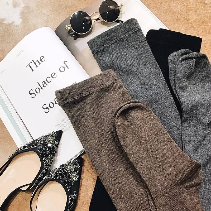 打底袜怎么挑,打底袜怎么挑选搭配才能摆脱俗气