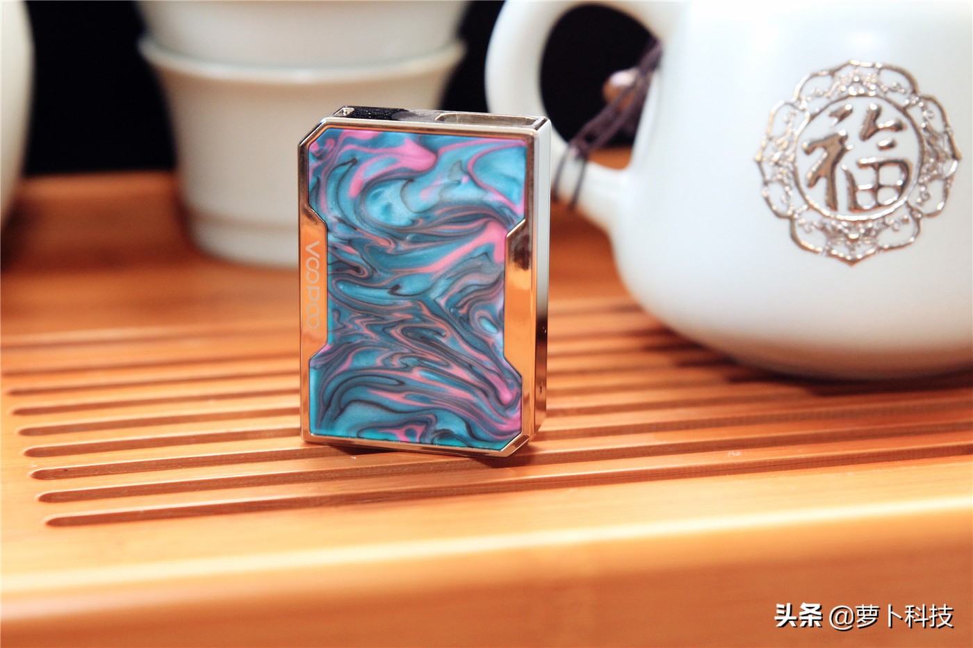 VOOPOODRAGNANO使用体验：750mAh多款水果味，机身真帅