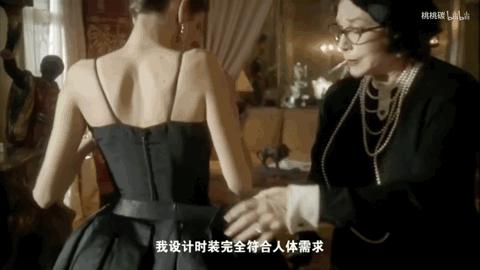 30岁以上女人穿裙子技巧,30岁女人裙子怎么穿好看