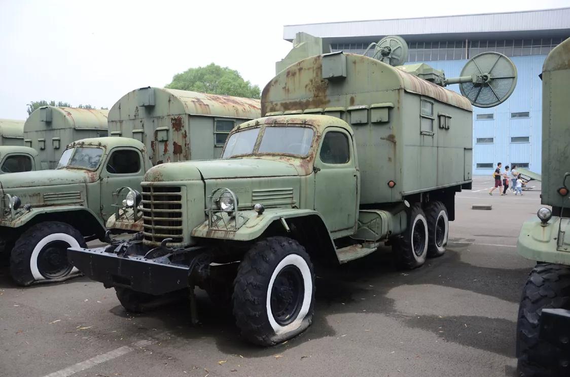 解放ca30军用6x6越野卡车,中国解放军ca-30军用卡车