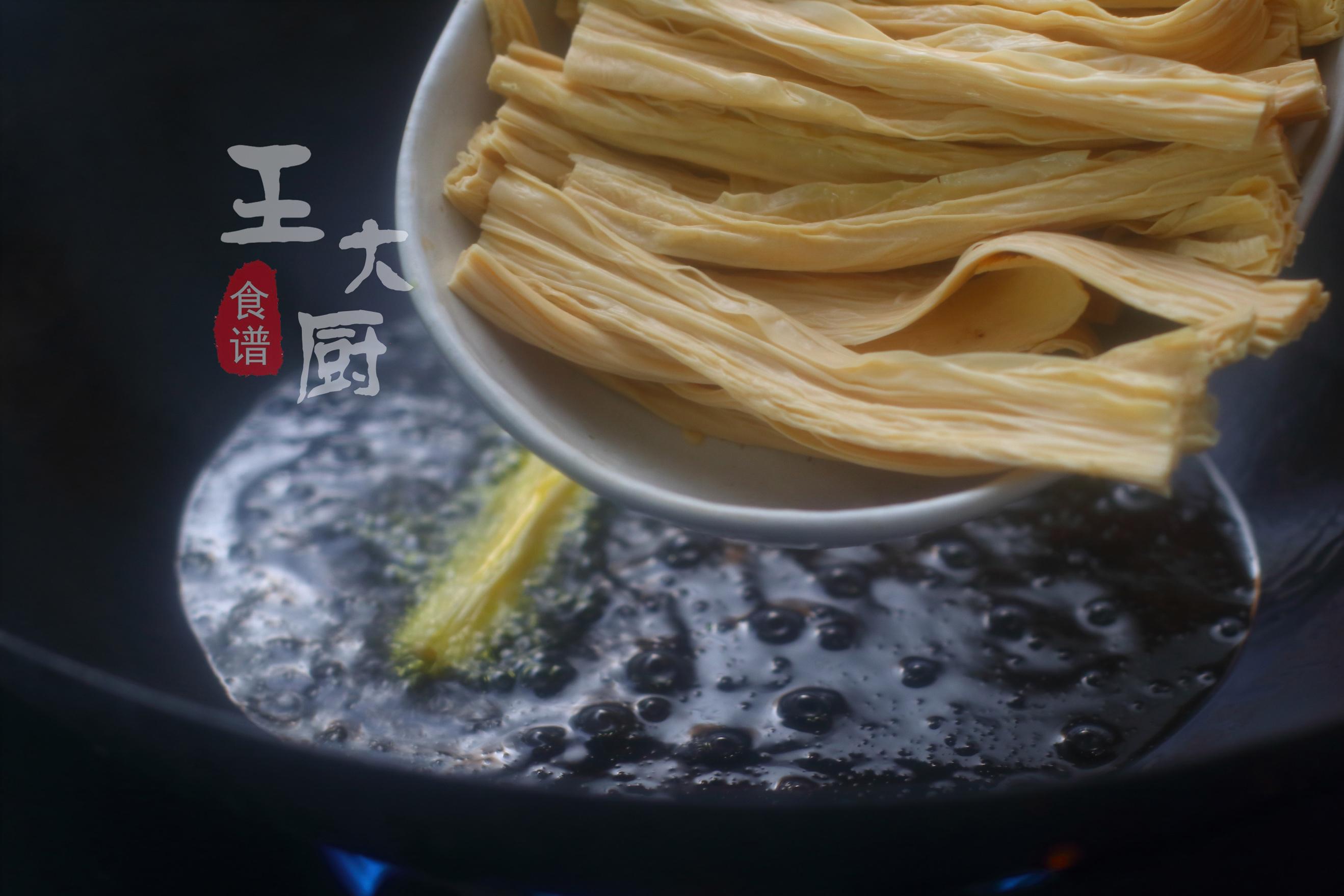 辣条制作方法简单好吃,辣条制作全过程在哪里学做辣条