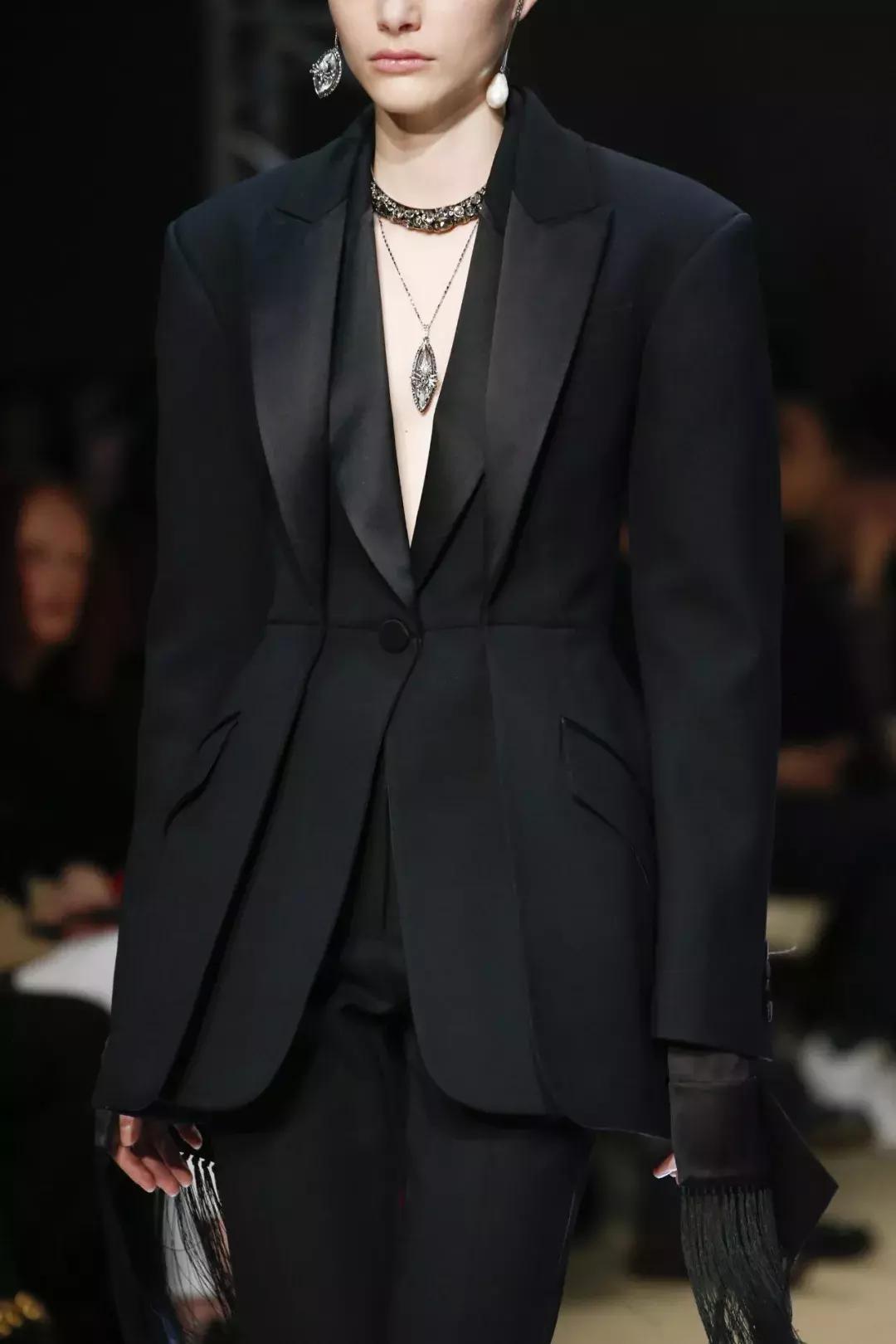 学服装打版必须要学服装设计,服装打版与裁剪教程