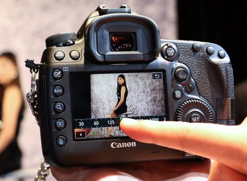 相机入门级的索尼尼康佳能哪个好,佳能和尼康和索尼哪个单反相机好