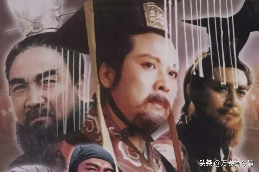 三国演义是不是五年级必看的书,五年级必读课外书三国演义推荐