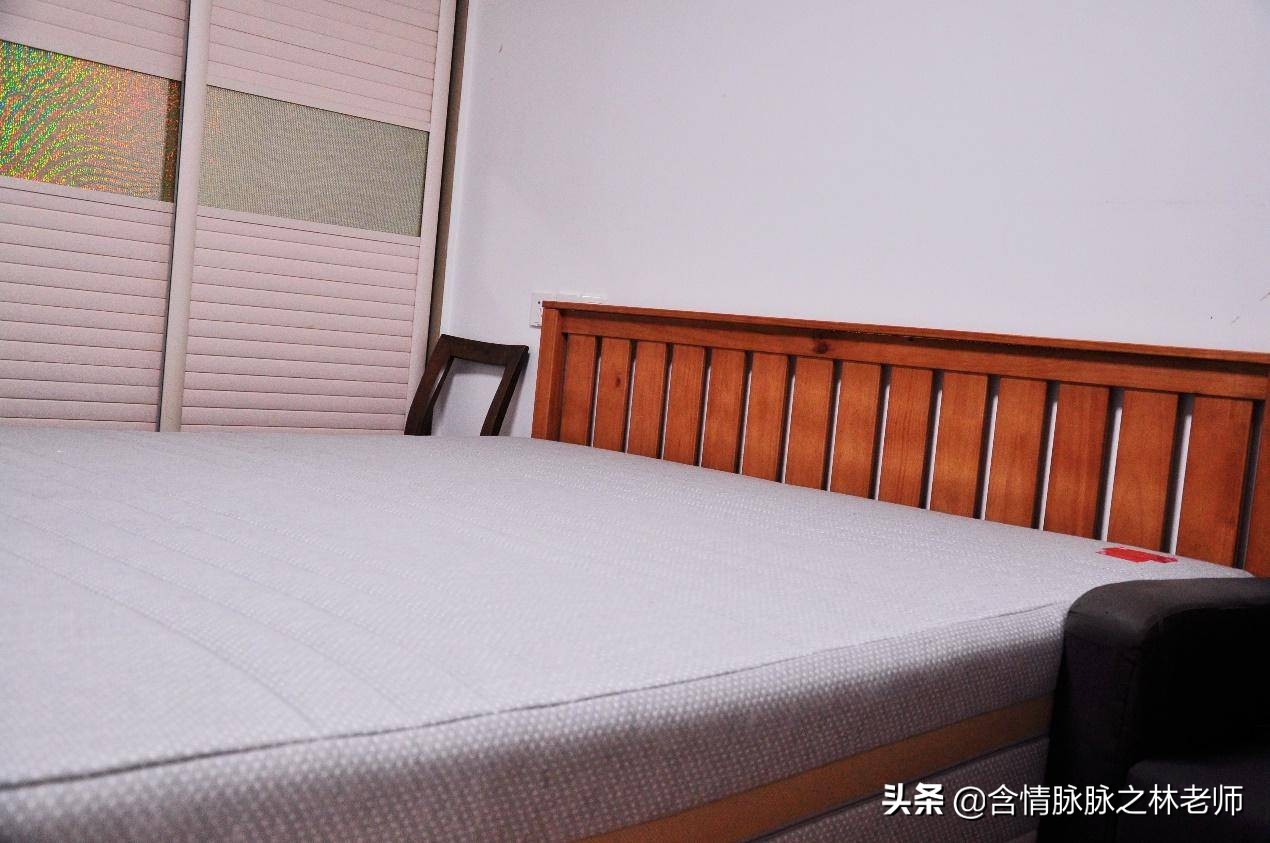 乳胶床垫10cm品牌及商品,小米薄床垫硬垫推荐爆款