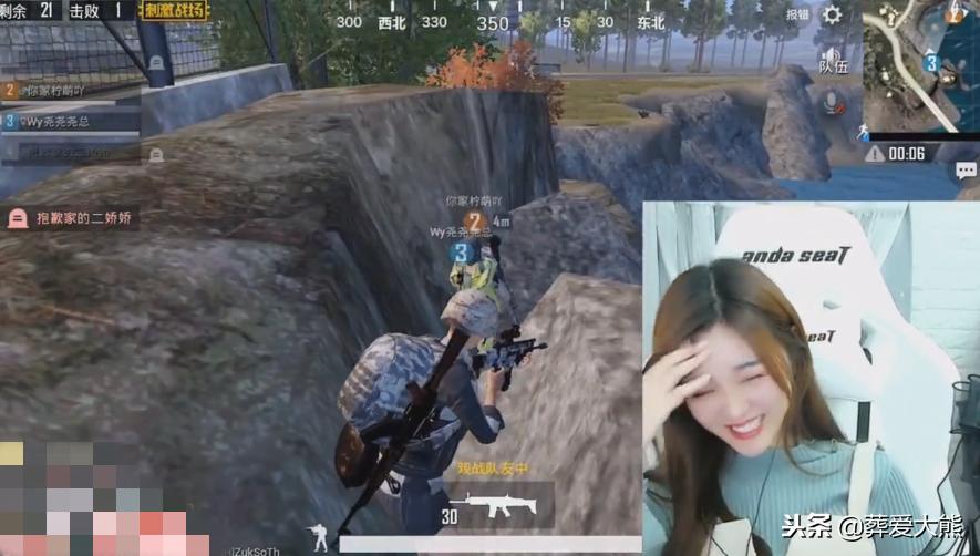 柔柔在舔盒子的途中，把自己淘汰了，队友想抢救都没有机会！