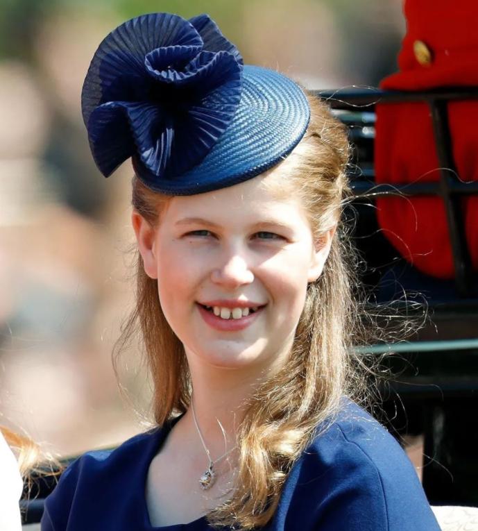 英国王室公主颜值图,英国王室的龅牙都遗传了谁