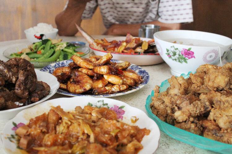 吃了头孢配酒多久会出现问题 (头孢配酒是先吃药还是先喝酒)