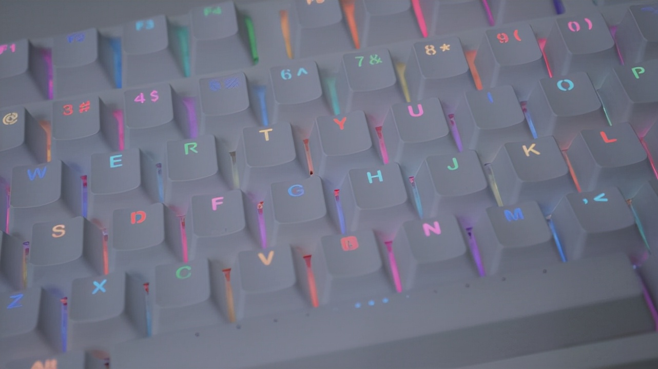 机械键盘推荐高斯gs104,高斯87c机械键盘玩游戏用什么轴