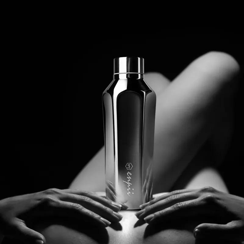 带棱角的保温杯,保温杯又大又好看