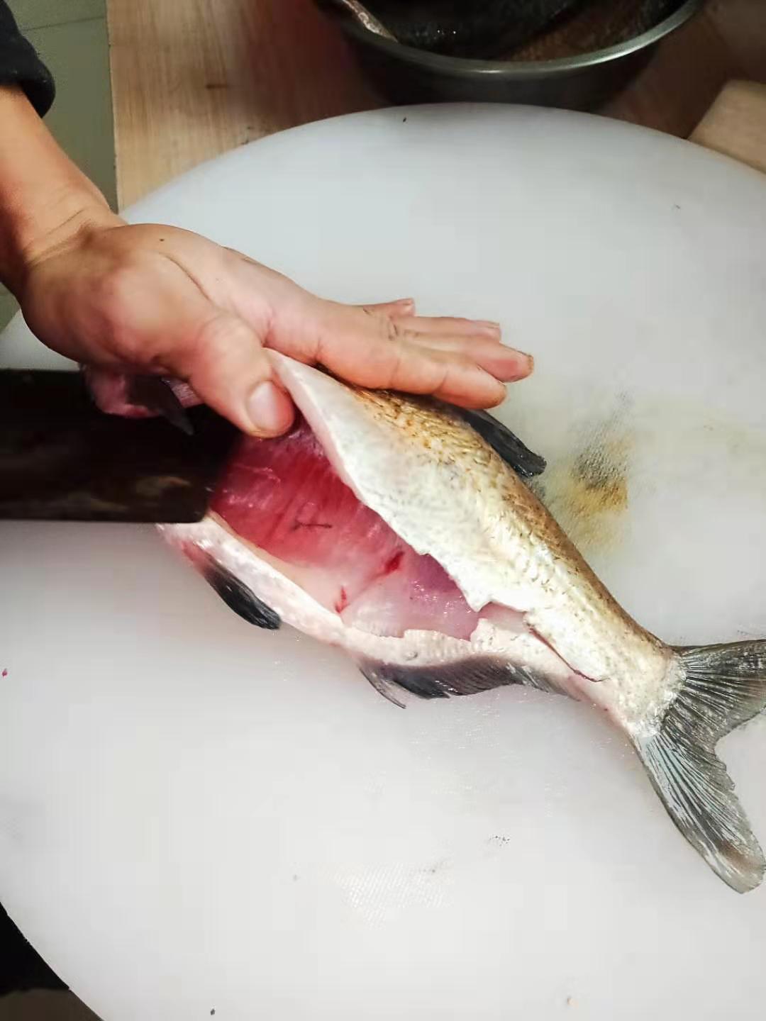 风干好的五香鱼怎么做好吃,风干鱼制作全过程教程