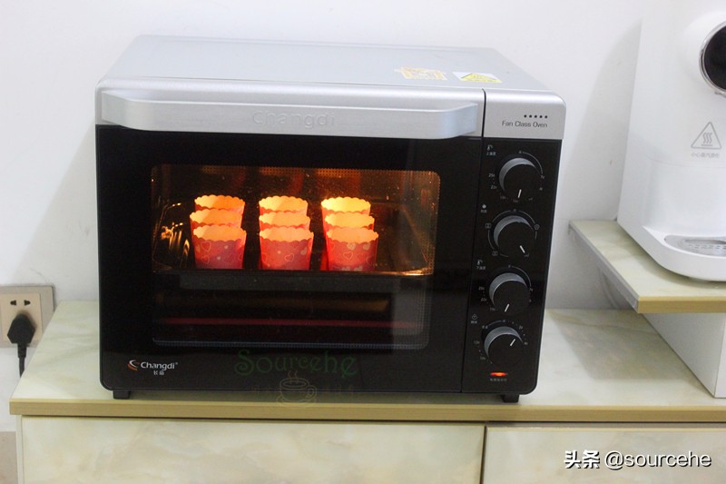 黄油蛋糕不塌陷的秘诀,做蛋糕黄油打发到什么状态