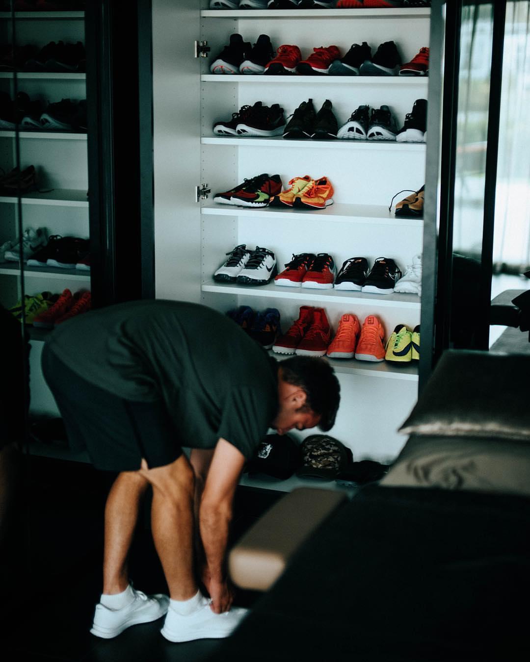 盘点足坛历史年少成名的足球球星,足球界的富二代