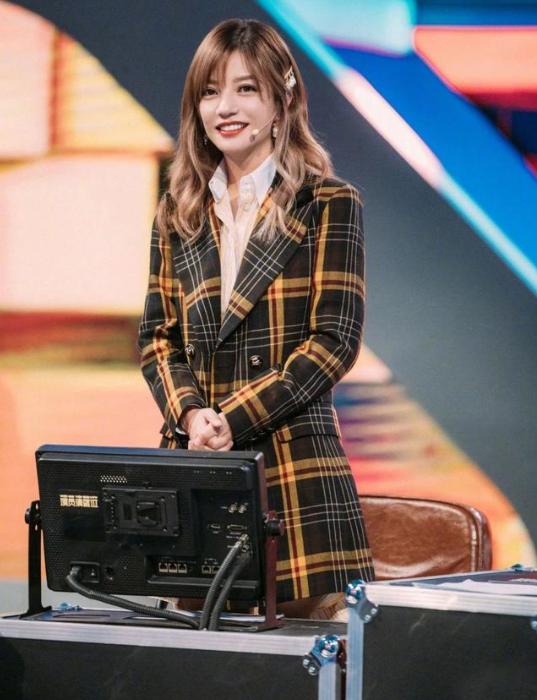 赵薇高马尾,赵薇减肥后照片