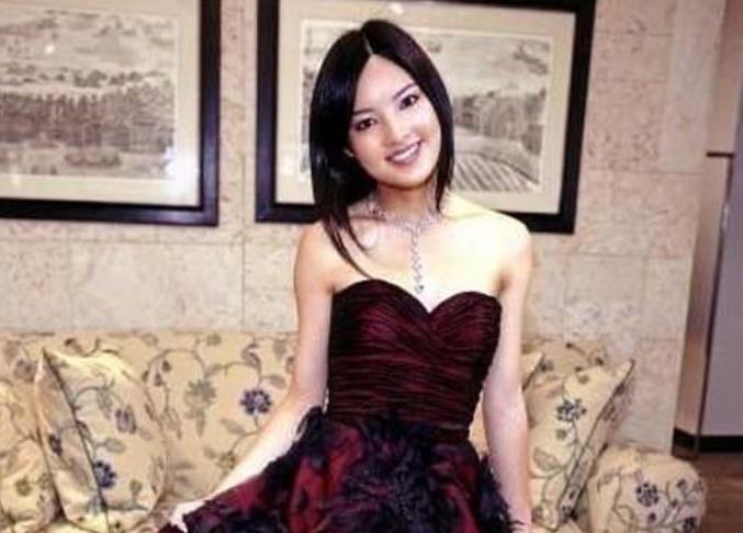 神秘的克利翁舞会：名媛为23张入场券挤破头，伊万卡都被拒之门外