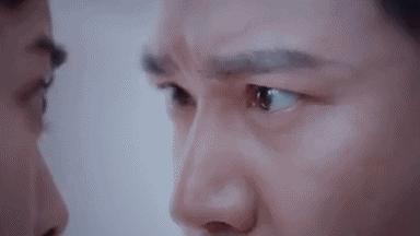 这年头的吻戏都这么激烈的么，嘴唇都是铁做的吧？