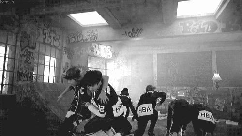 陈冠希穿什么牌子的衣服好看,陈冠希的潮牌真的好看吗