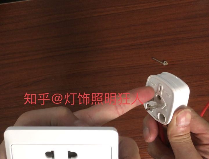 开关插座哪家强14款插座硬核测评,开关插座品牌推荐测评