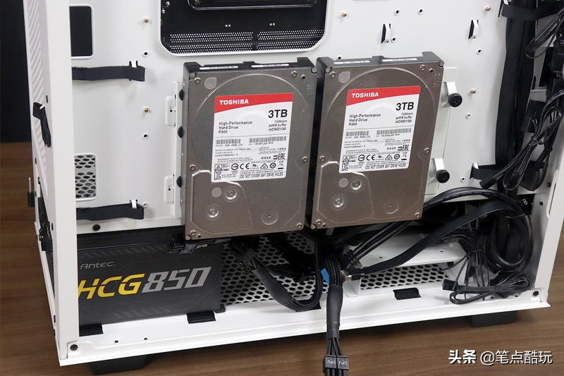 鑫谷开元t1黑色全塔大机箱评测,鑫谷开元t1能横装显卡吗