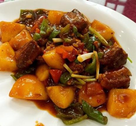 黄桃很好吃甜而不腻很新鲜,又脆又甜的本地黄桃