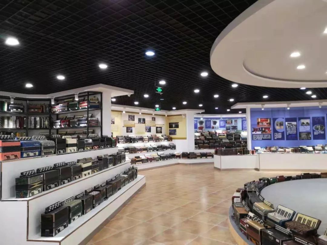 新疆手风琴博物馆,塔城手风琴博物馆