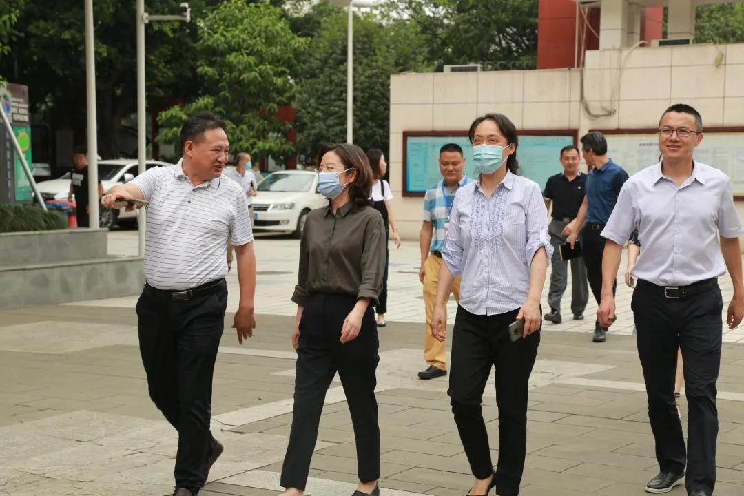 成都高新实验学校2023喜报,成都高新实验中学喜报2021