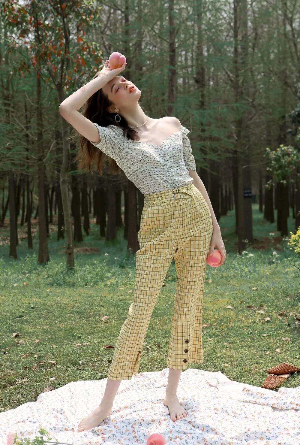 不同主色的淘宝店铺,不同风格的女装店铺