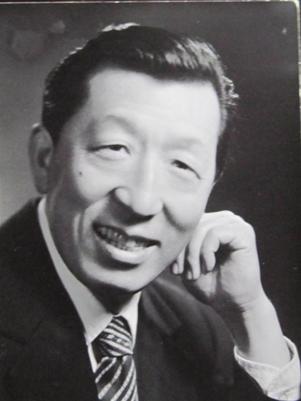 张艺谋和陈凯歌谁的导演水平高,张艺谋李安陈凯歌哪个厉害