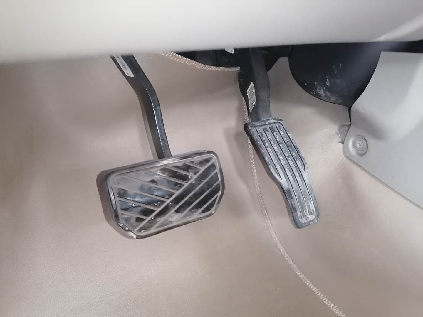 吉利帝豪做工质量怎么样,吉利帝豪做工用料怎么样