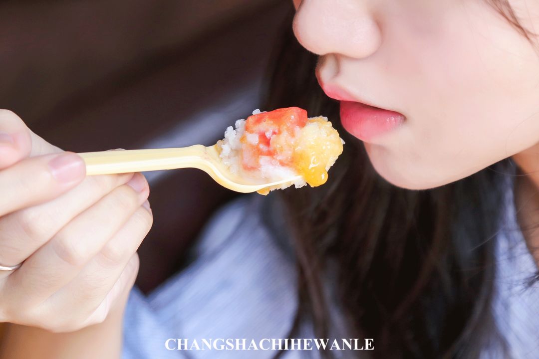 夏天必做必吃的美食冰镇西瓜,夏天最适合吃的西瓜美食